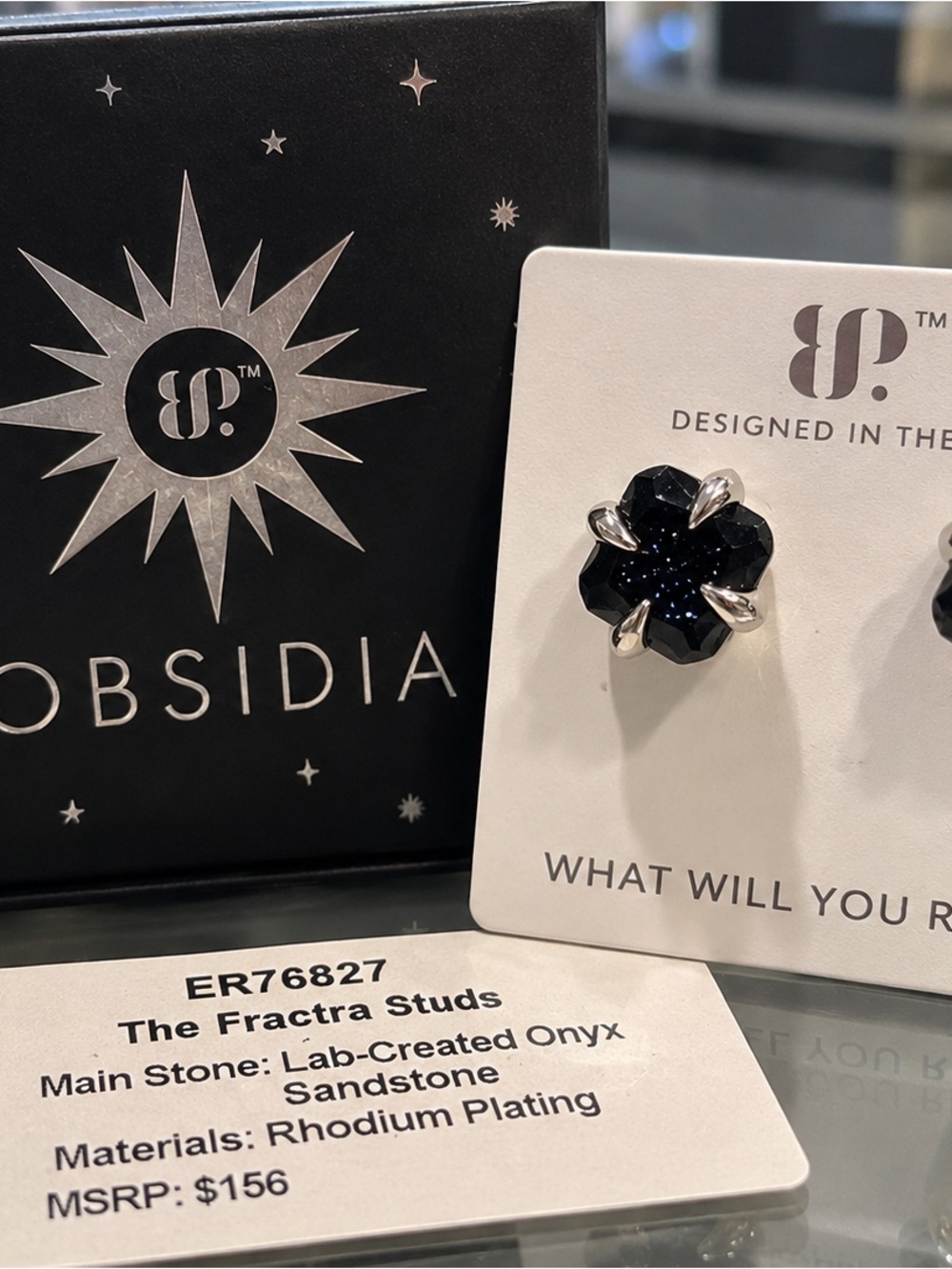 Fractra Black Onyx Flower Stud Earrings - Fractra